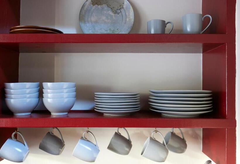 بنسيون Guest Oasis On The Edge Of Los Angeles