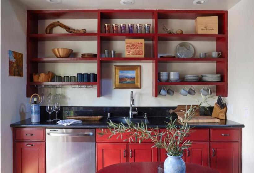 بنسيون Guest Oasis On The Edge Of Los Angeles