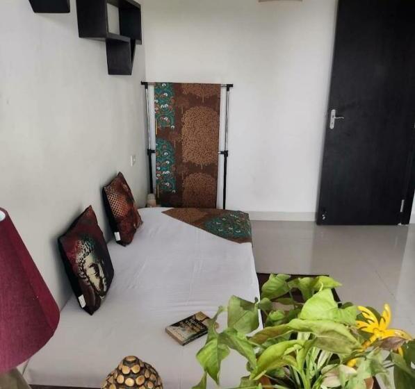 بنسيون Penthouse By Cozy Homes