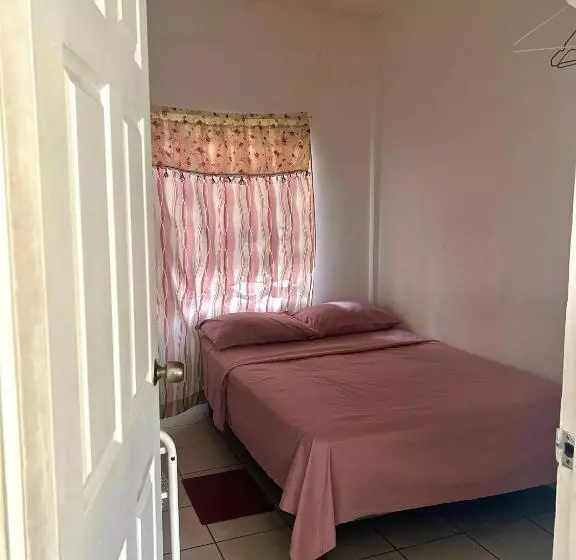 پانسیون Tamernique Apartments