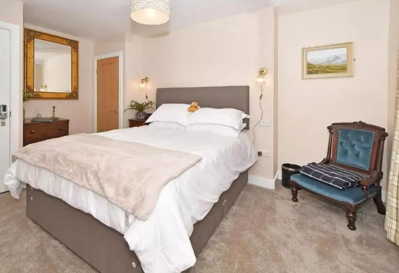 Majatalo The Masons Arms