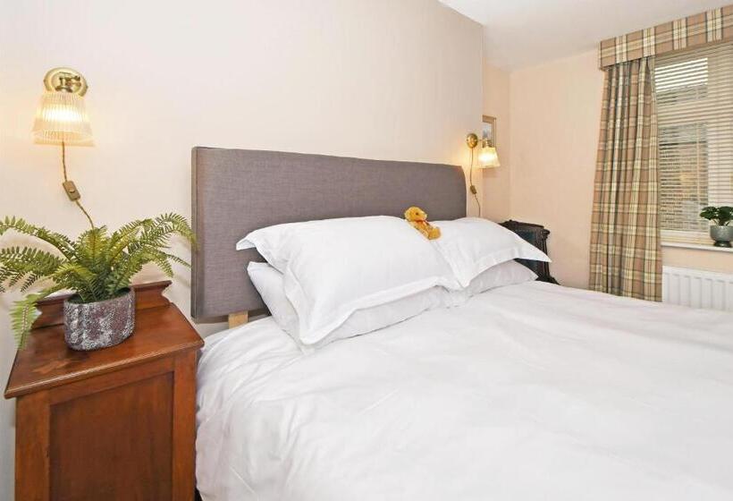 ペンション The Masons Arms