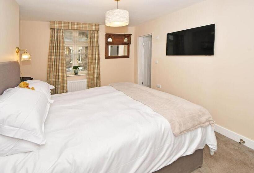 ペンション The Masons Arms