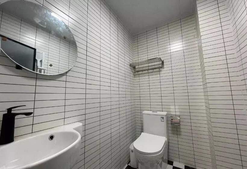 Pomelo Hostel Xingping