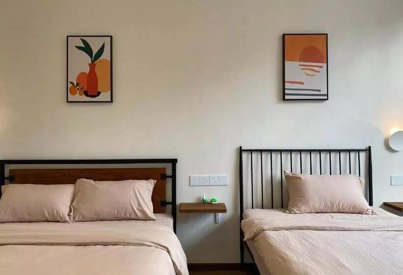 Pomelo Hostel Xingping