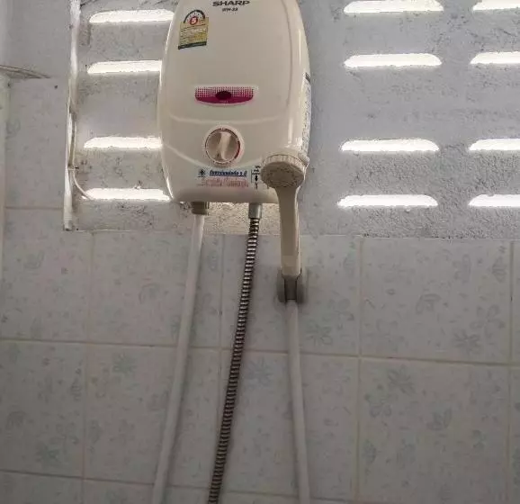 ซิตี้ แม่นชั่น