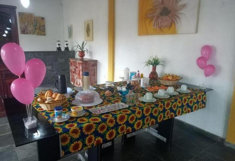 הוסטל Pousada Yhwh