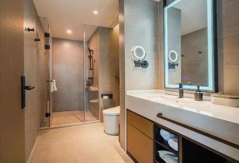 Atour Hotel Chengdu East Station Greenland 468 Center