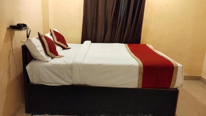 Bed and Breakfast The Royal Inn