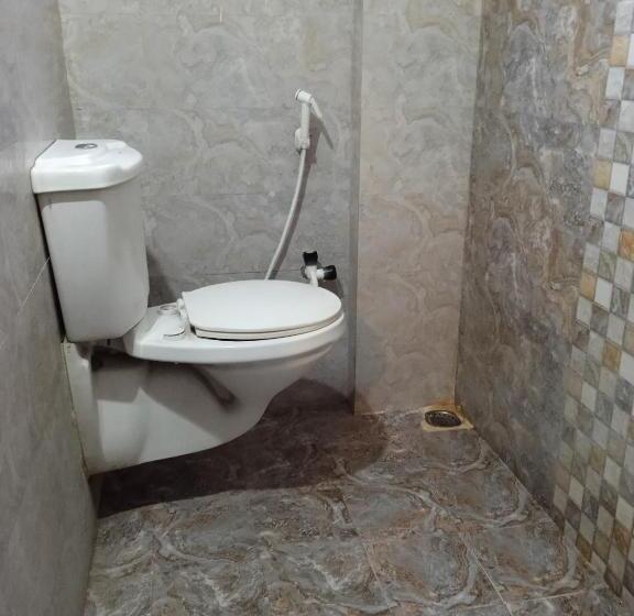 Bed and Breakfast The Royal Inn