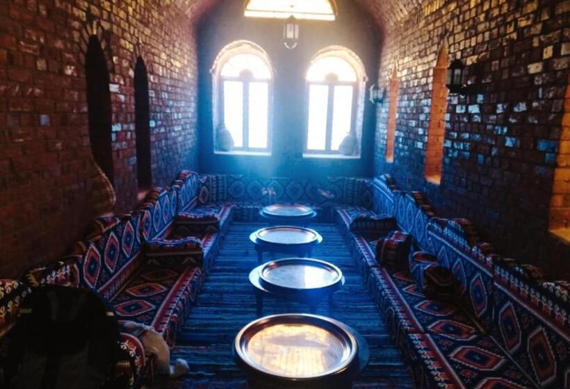 هتل سفاري الواحات البحرية