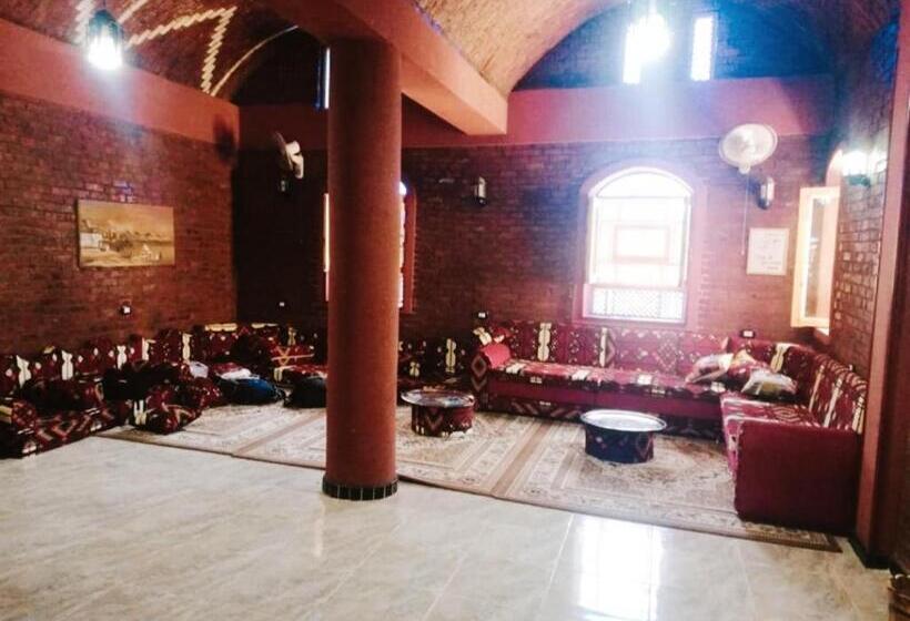 هتل سفاري الواحات البحرية