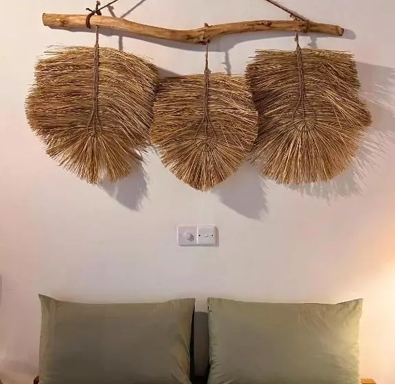 Hotelli Amaroo Hikkaduwa