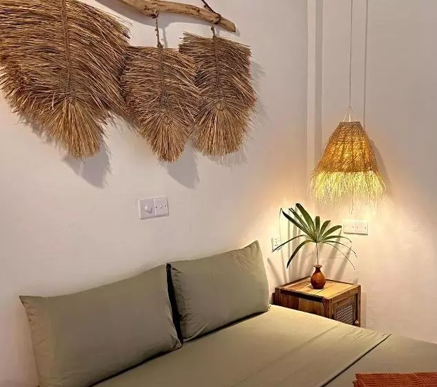 Hotelli Amaroo Hikkaduwa