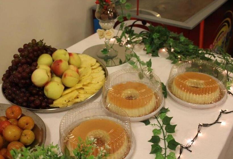 فنادق الكبسولة Pousada Mineira