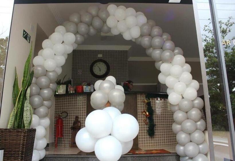 فنادق الكبسولة Pousada Mineira