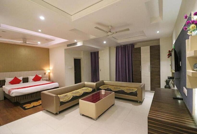 Hotelli Krishna Mahal