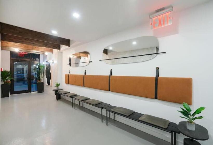 호텔 Luxury 2br Duplex 5min To Central Park