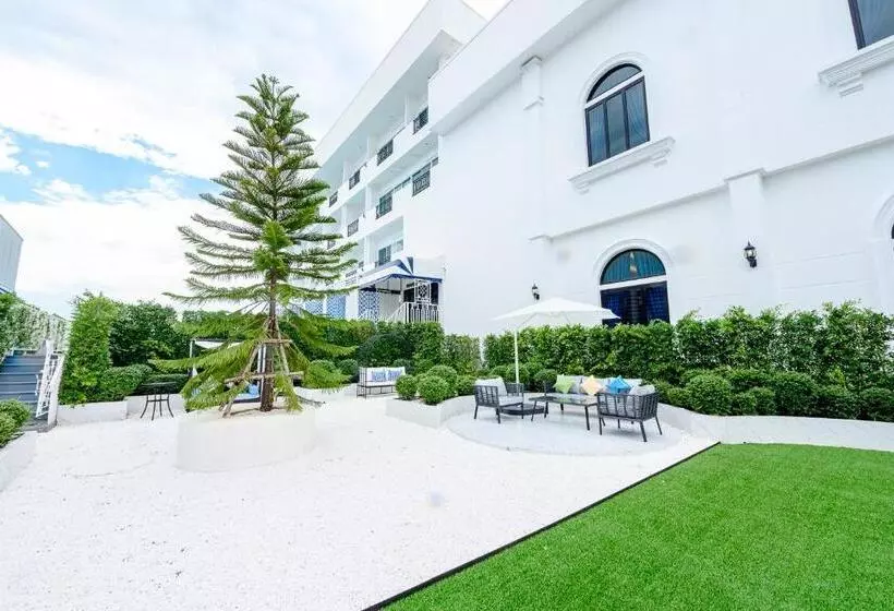 Hotelli Marble Arch De Loei