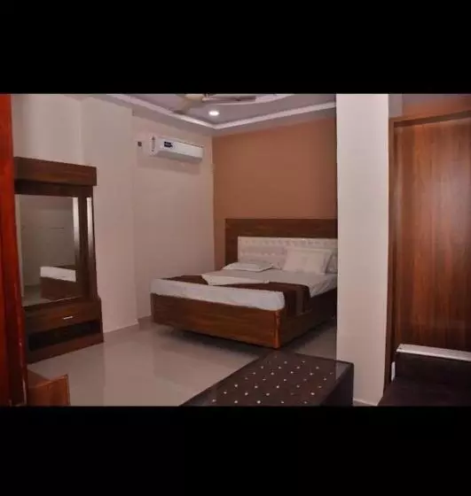Hotelli Rns Residency & Restaurant Badepalle