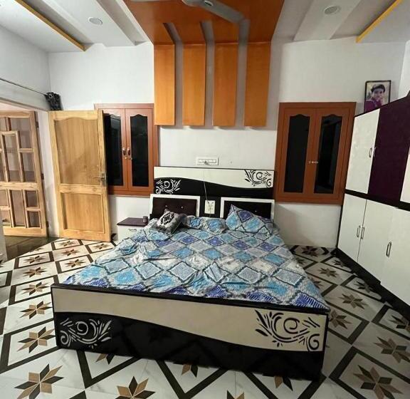 پانسیون Ab Guest House { Home Stay}