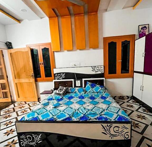 پانسیون Ab Guest House { Home Stay}