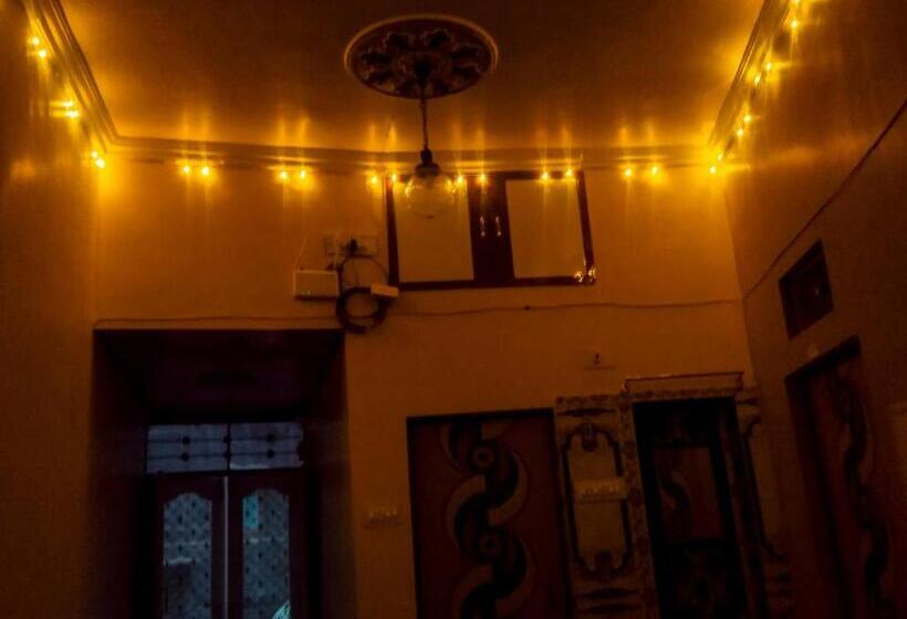 پانسیون Ab Guest House { Home Stay}