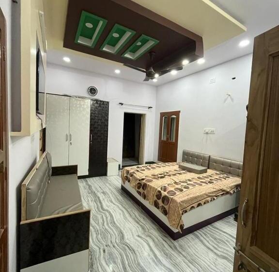 پانسیون Ab Guest House { Home Stay}