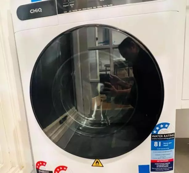 Majatalo Charming 1br Granny Flat With Seperate Spacious Living Room  Just A Stone S Throw From Newly Renovat