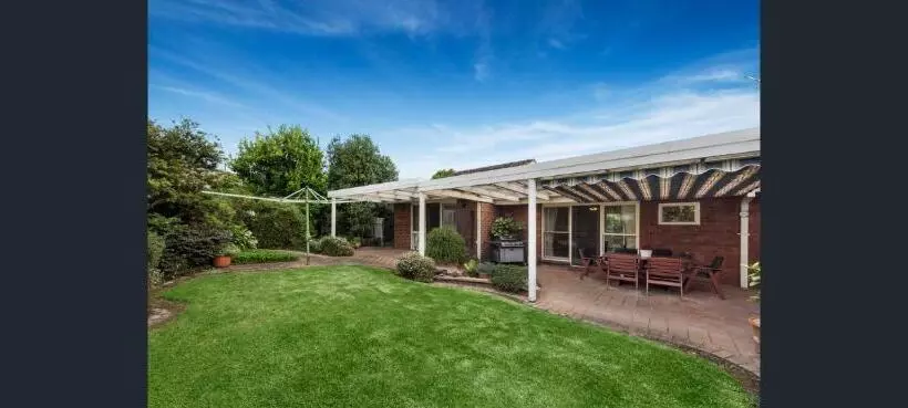 Majatalo Charming 1br Granny Flat With Seperate Spacious Living Room  Just A Stone S Throw From Newly Renovat