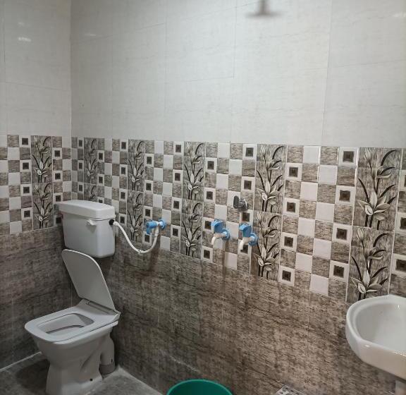 پانسیون Shri Gamya Guest House