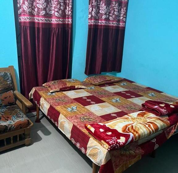 پانسیون Shri Gamya Guest House