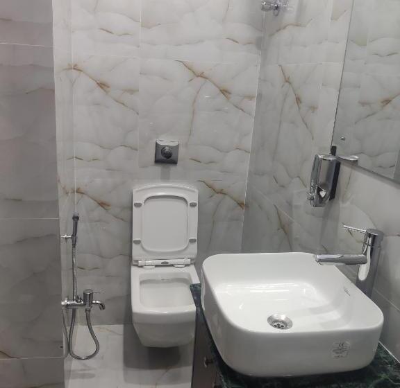 ペンション The Corridor Inn