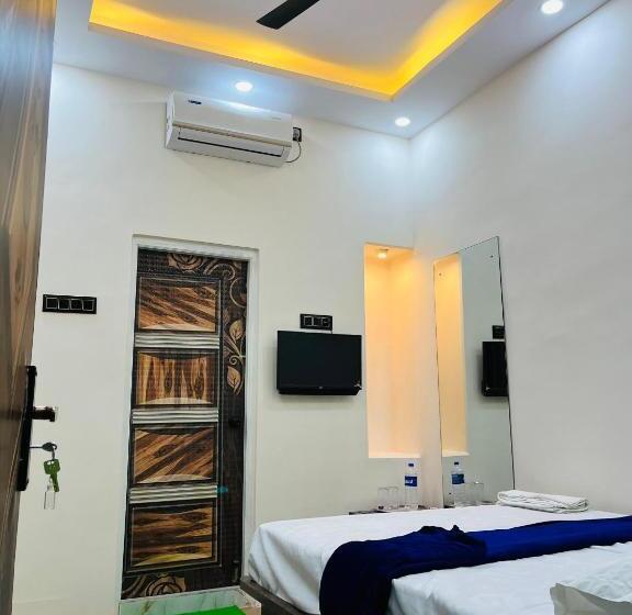 ペンション The Corridor Inn