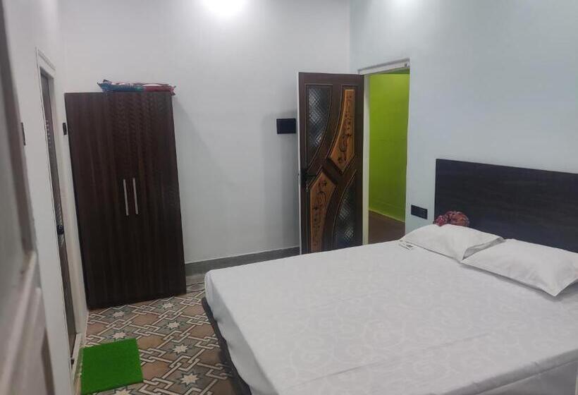 ペンション The Corridor Inn