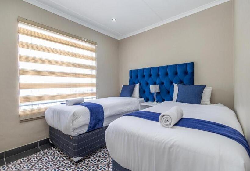 بنسيون Zuri Place