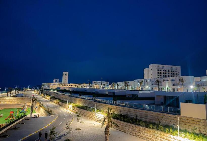 استراحتگاه Rusica Park