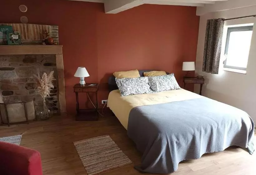 Aamiaismajoitus (B&B) Le Verger De Massilly