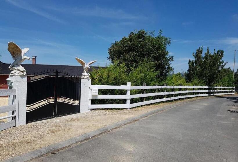 住宿加早餐  Montagne   Chambre D Hote