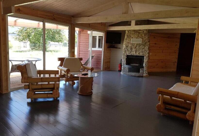 住宿加早餐  Montagne   Chambre D Hote