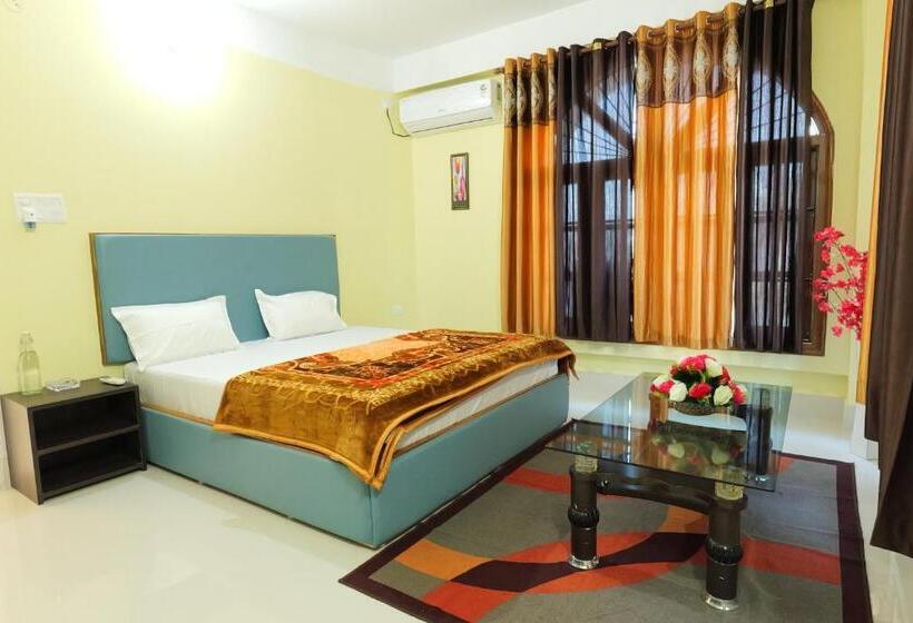 Bed and Breakfast The Transit Stay Guwati