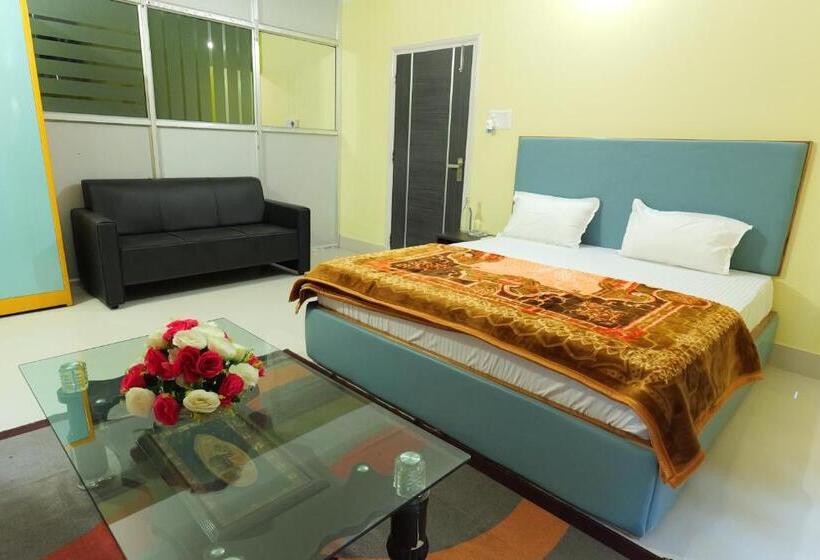 Bed and Breakfast The Transit Stay Guwati