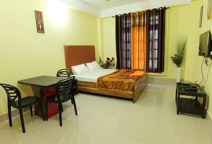 Bed and Breakfast The Transit Stay Guwati