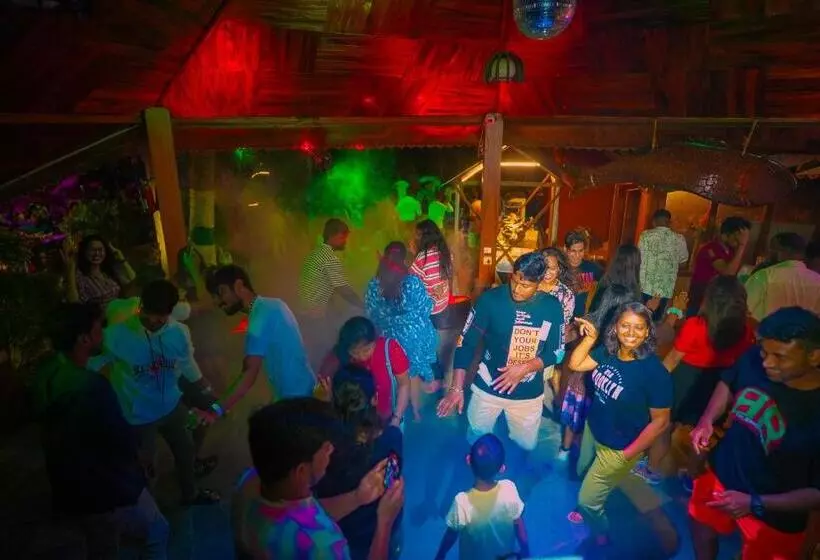 Hotelli Havelock Island Beach Resort