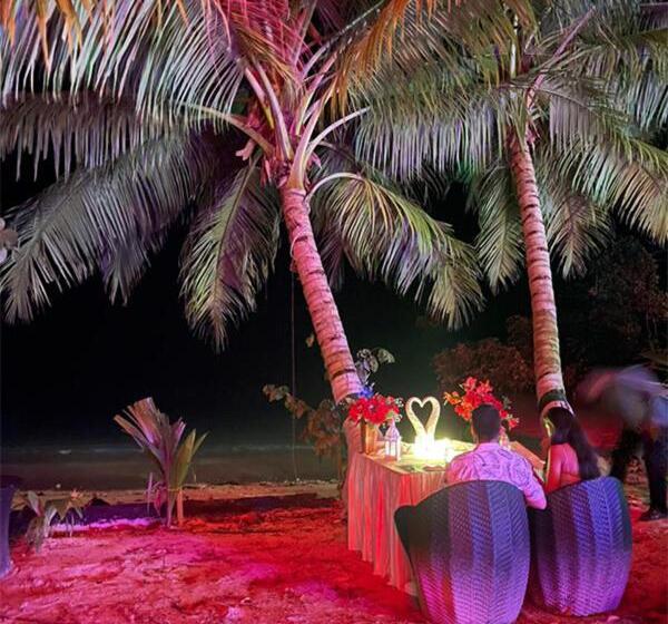 Hotel Havelock Island Beach Resort