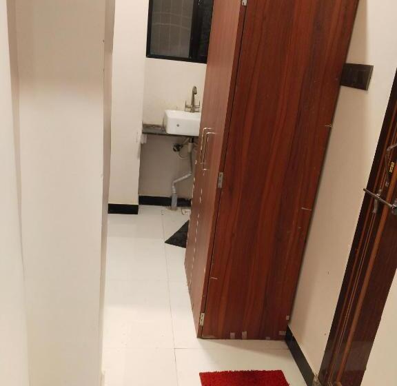 ホテル Kanchan Kesari Palace, Ujjain