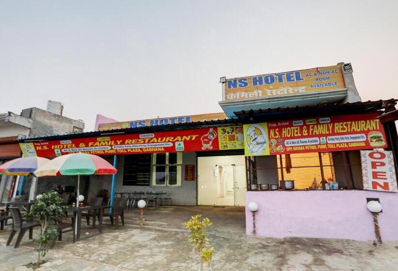 호텔 Oyo Ns Family Restaurant