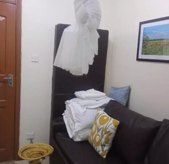 هتل Jkia Sgr Transit Pod