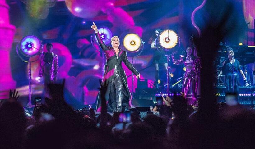 Отель Studio Apartments The Strand And South Townsville