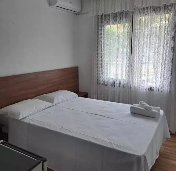 Hotelli Vitória Torres